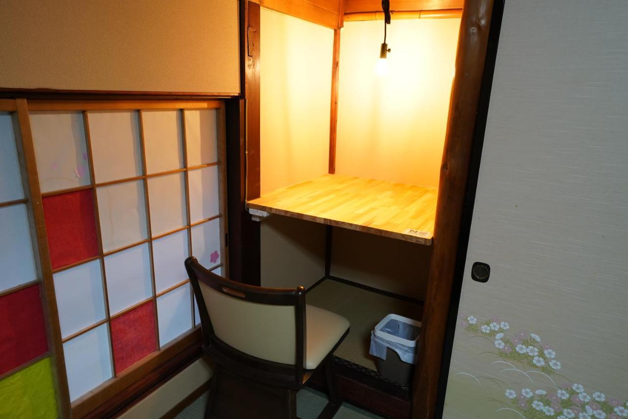 Hostel Murasaki Ryokan Τακαγιάμα Εξωτερικό φωτογραφία