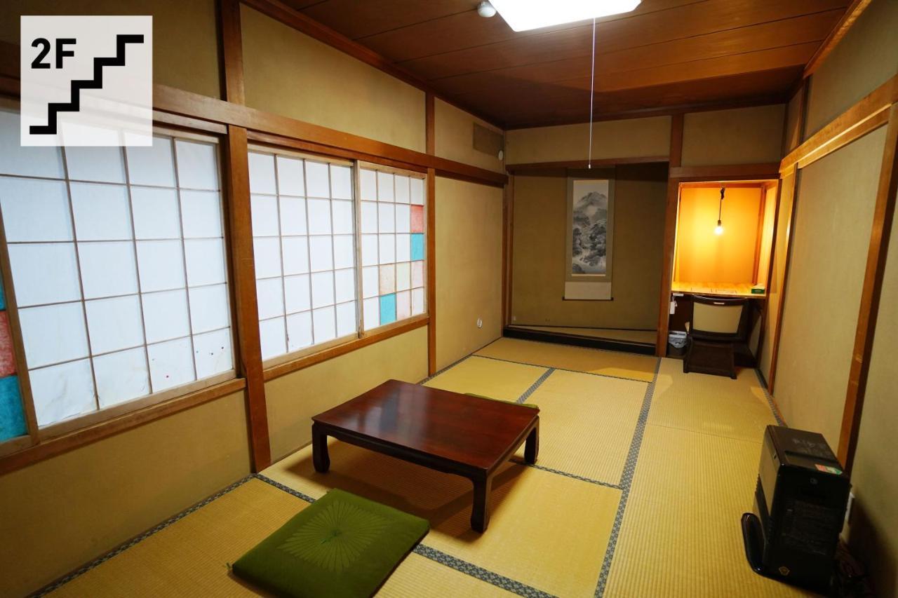 Hostel Murasaki Ryokan Τακαγιάμα Εξωτερικό φωτογραφία