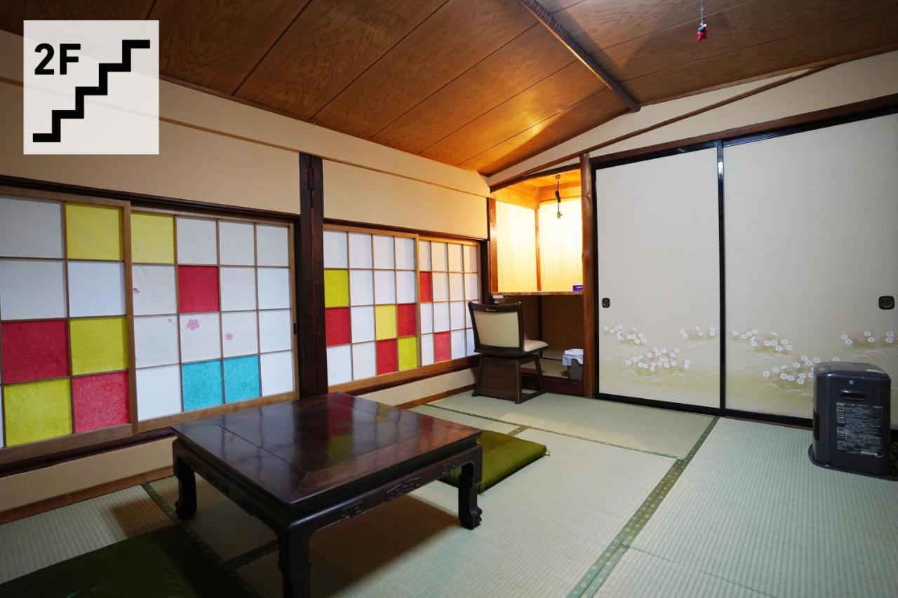Hostel Murasaki Ryokan Τακαγιάμα Εξωτερικό φωτογραφία