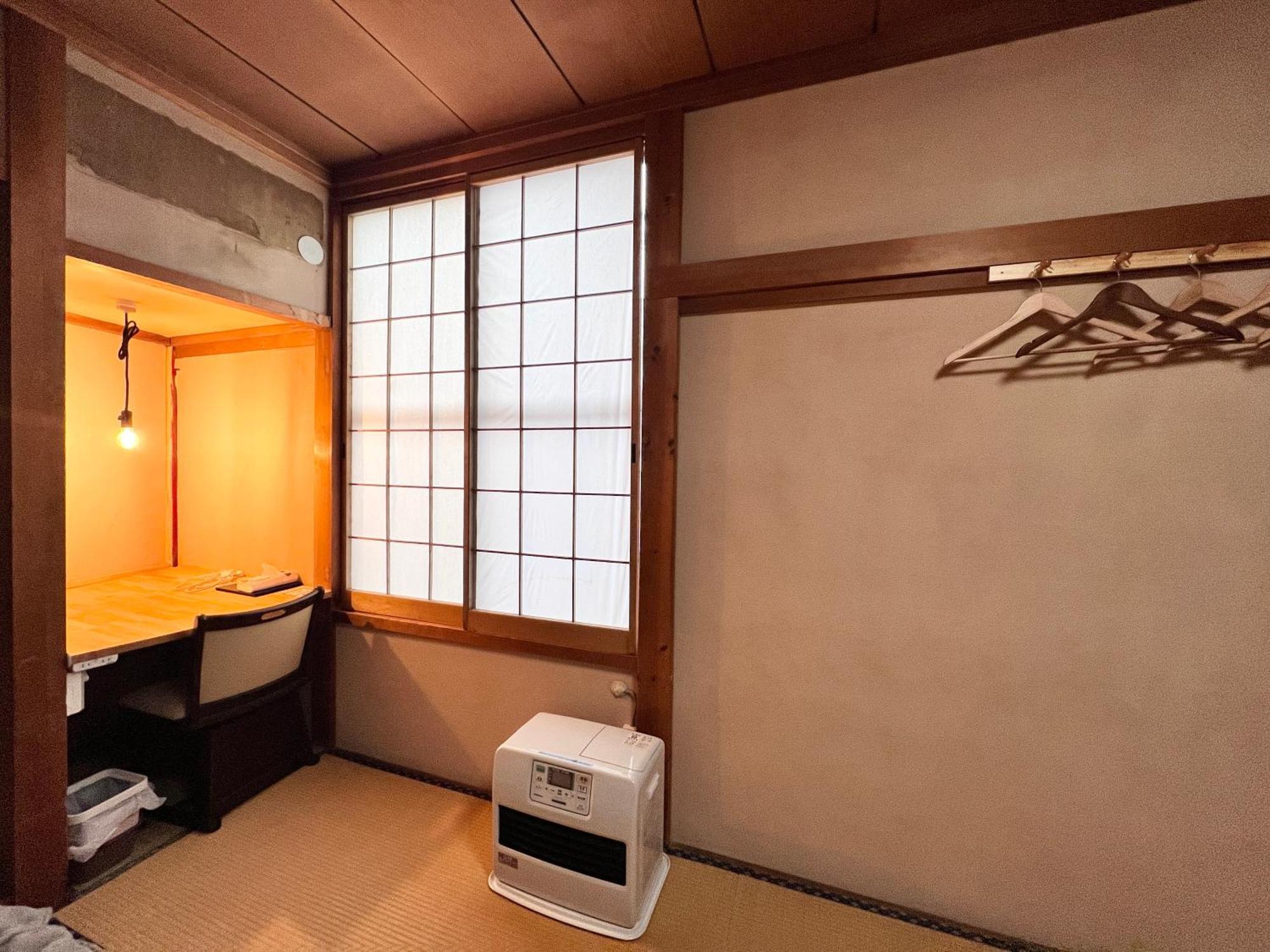 Hostel Murasaki Ryokan Τακαγιάμα Εξωτερικό φωτογραφία