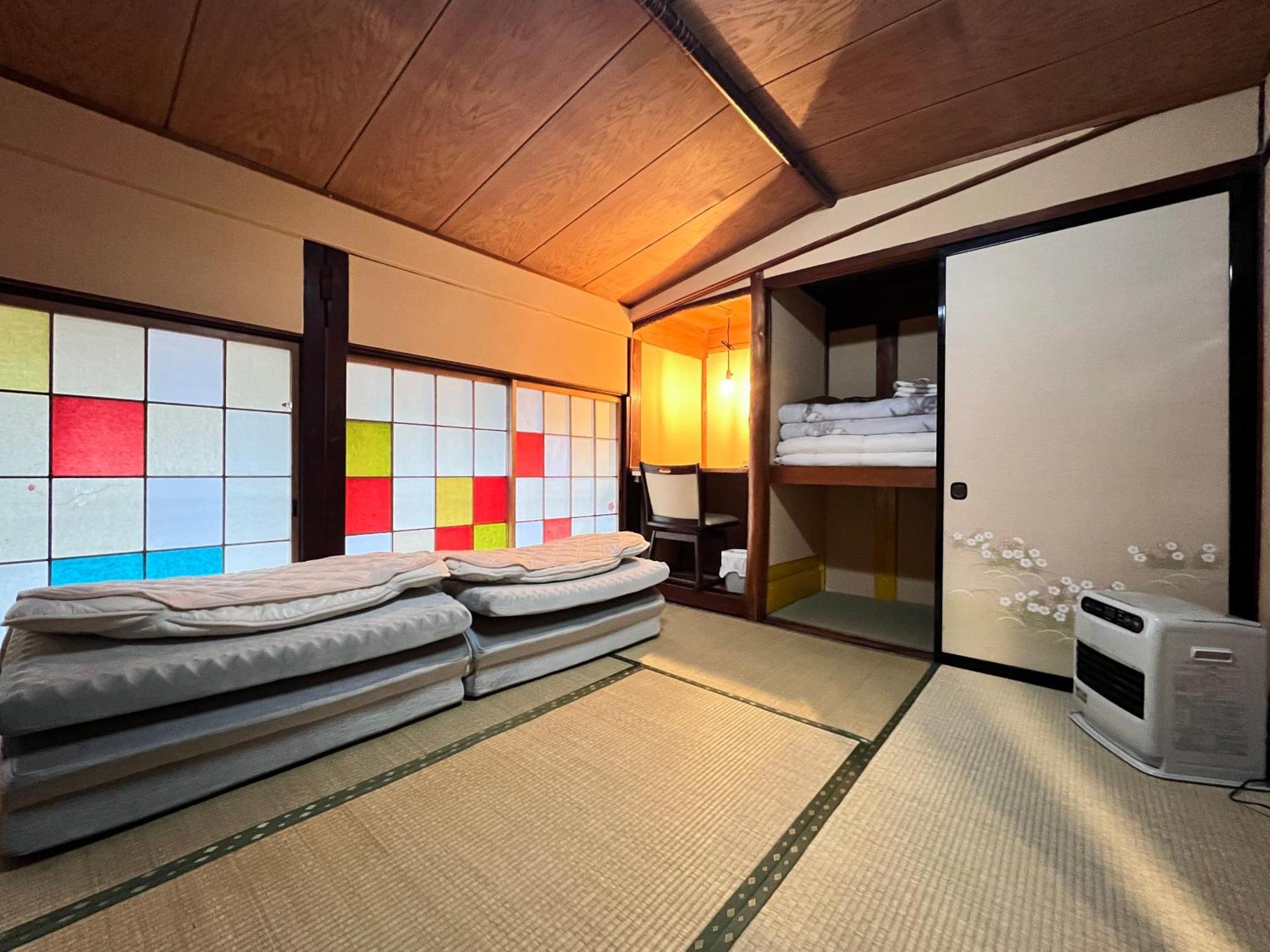Hostel Murasaki Ryokan Τακαγιάμα Εξωτερικό φωτογραφία